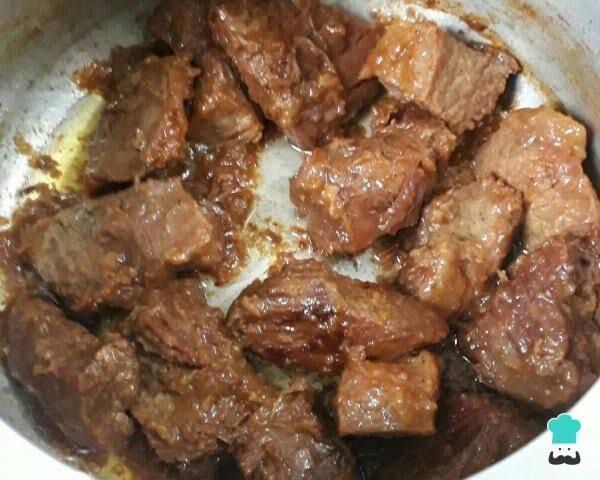 Homem m*rre engasgado com pedaço de carne na Moreninha III