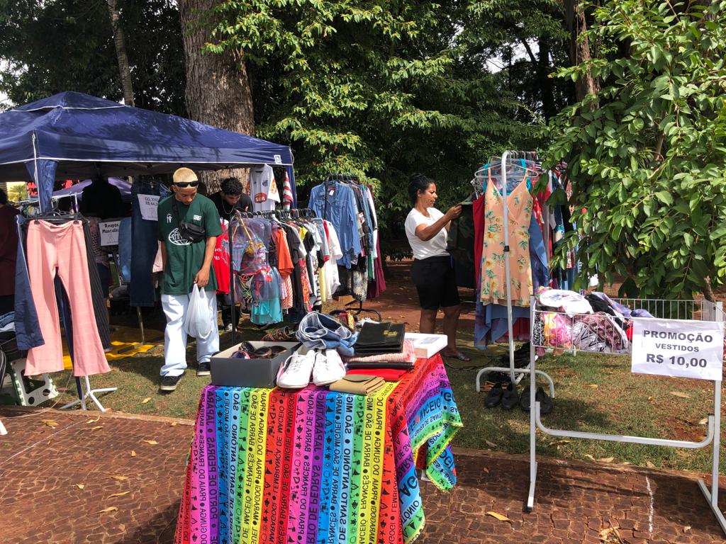 Encontro de Brechós Pós-Carnaval: Celebre a Moda Consciente no Horto Florestal