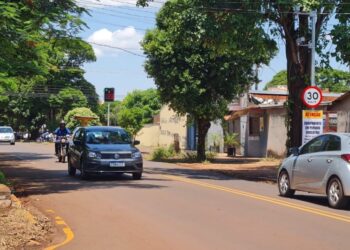 Dourados: Agetran ativa lombadas eletrônicas em escolas para período educativo