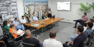 Prefeitura reforça alerta para os cuidados com a Dengue e discute ações integradas de enfrentamento à doença