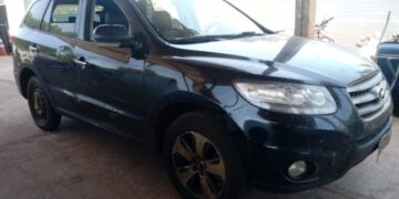 Detran realiza primeiro leilão do ano e carro com lance inicial de R$ 12 mil é destaque