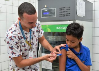 Campo Grande disponibiliza vacina contra a dengue em seis unidades nesta quarta-feira