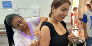 Plantão de Carnaval vacinou mais de mil douradenses contra dengue