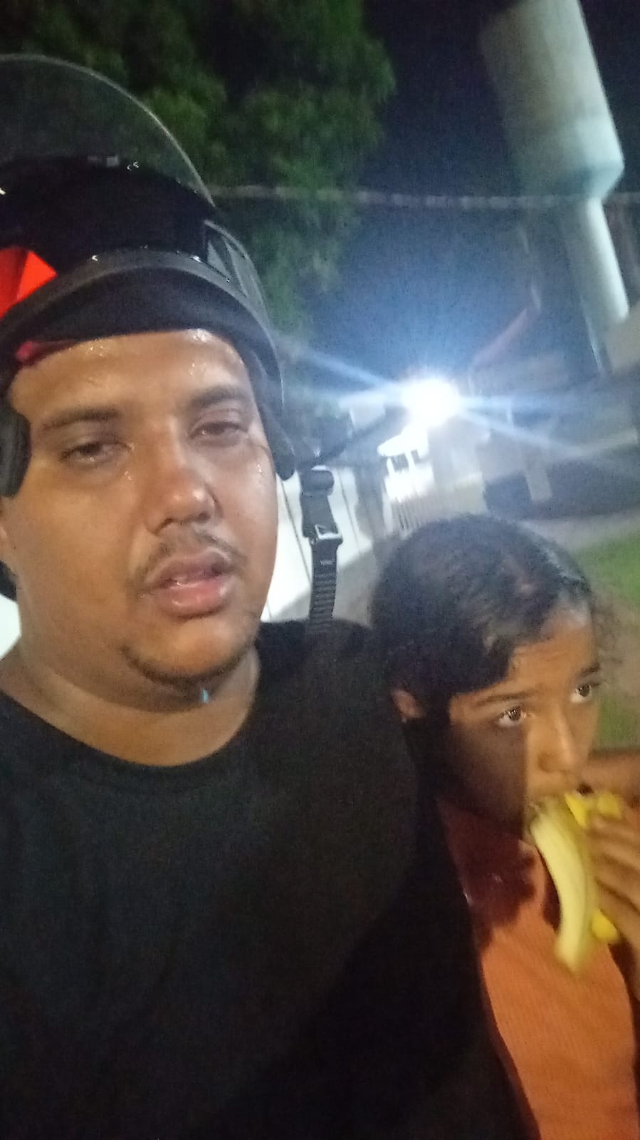 Adolescente é encontrada escondida em clube e já está com a família 