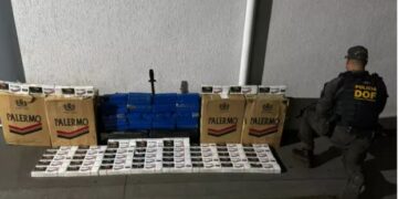 Homem é preso com carregamento de maconha e cigarro em Iguatemi
