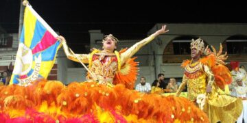 Carnaval tem folia para todos os gostos, desfile das escolas de samba, Feira Bolívia e Maiara e Maraísa