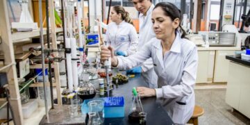 Estudo apoiado pela Fundect gera a 1ª patente do óleo essencial de guavira para uso em cosméticos