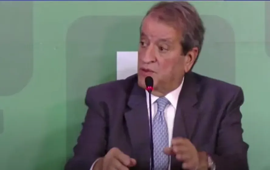 Valdemar é preso pela PF em flagrante por porte ilegal de arma de fogo