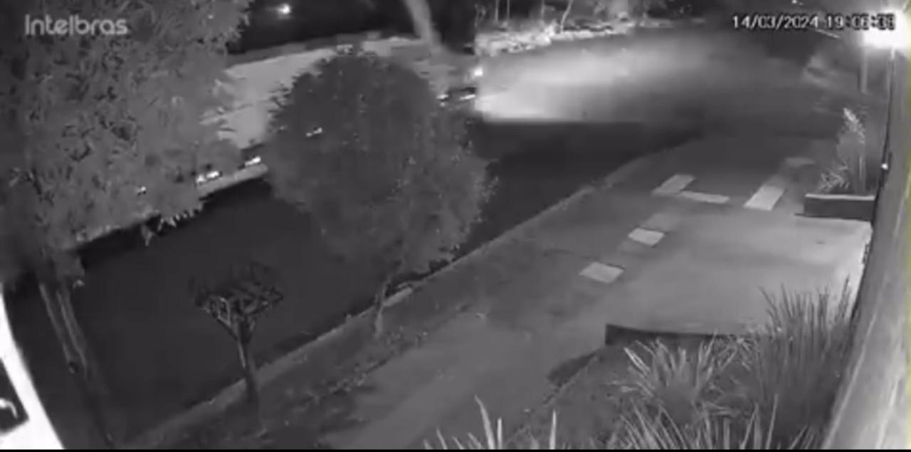 Vídeo: em bicicleta criança m*rre após ser atropelada por ônibus no Danúbio Azul