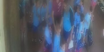 “Existe outra criança nessa situação”: pais de menina agredida em escola dizem ser contra baterem em pai que invadiu escola 