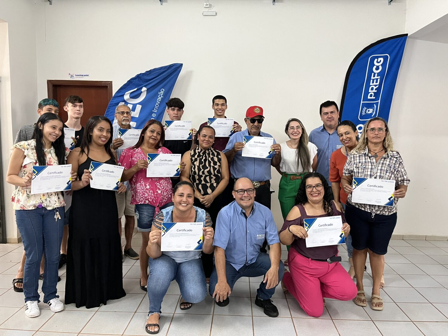 Agetec capacita mais uma turma do curso de manutenção de computadores na Incubadora Mário Covas