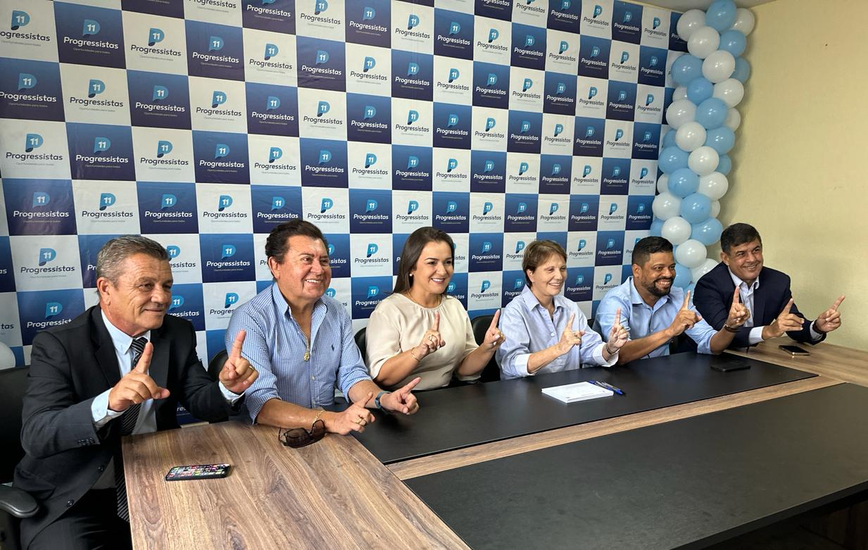 Adriane Lopes e Tereza Cristina filiam quatro vereadores no PP e fortalecem bancada na Capital