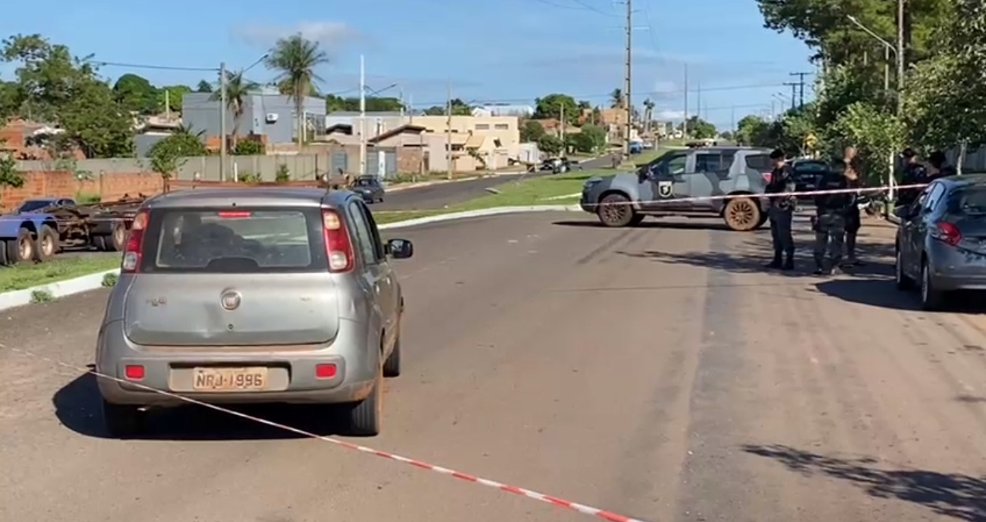 Homem com passagem por est*pr0s é m*rto por pistoleiro que é preso após perseguição policial