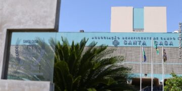 Após 9 dias internado, morre homem agredido a socos, chutes e pauladas em Anastácio