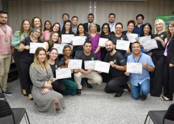 Servidores  concluem curso de Libras e garantem atendimento democrático na ALEMS