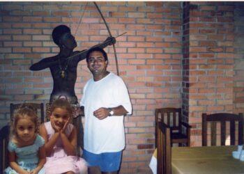 Na véspera do julgamento da assassina de Ivan Júnior, filhas esperam por justiça para poder dormir em paz 