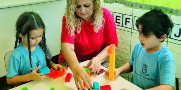 Mais de 400 assistentes da educação infantil são convocados pela prefeitura