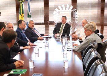 Governo de MS e Caixa identificam projetos à medida que ações habitacionais e de saneamento básico se expandem