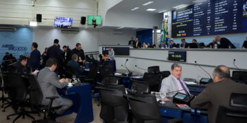 Vereadores aprovam quatro projetos na sessão desta quinta-feira