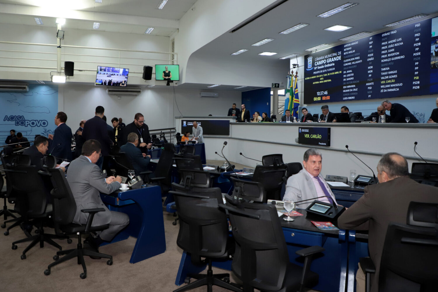Vereadores aprovam quatro projetos na sessão desta quinta-feira