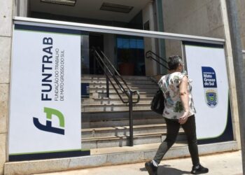 Abril começa com 3,5 mil vagas de emprego em MS