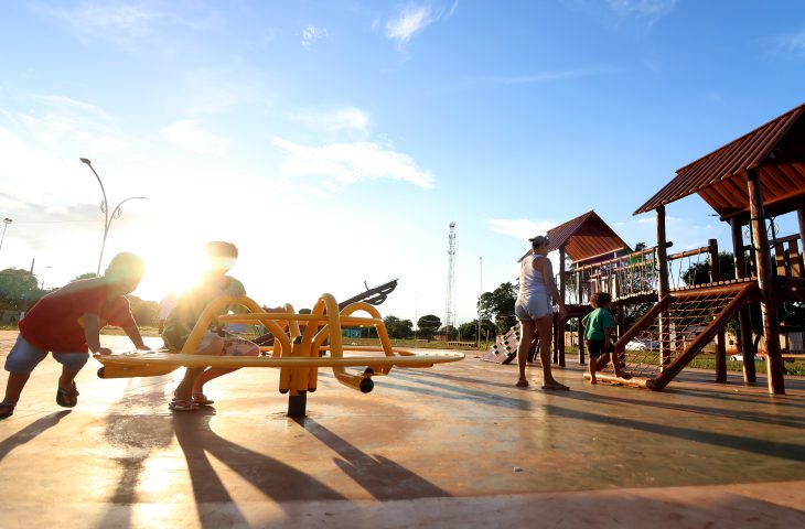 Semana começa com calor e sol em MS
