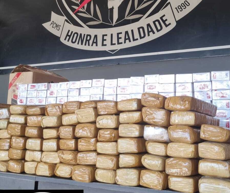 Dois são presos por tráfico de drogas e contrabando de cigarros no Pioneiros