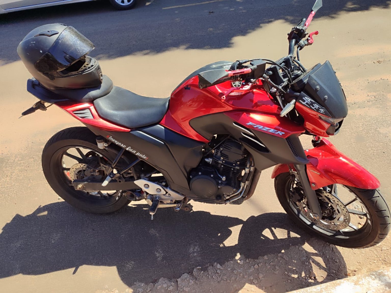 Homem é preso por direção perigosa e motos são apreendidas