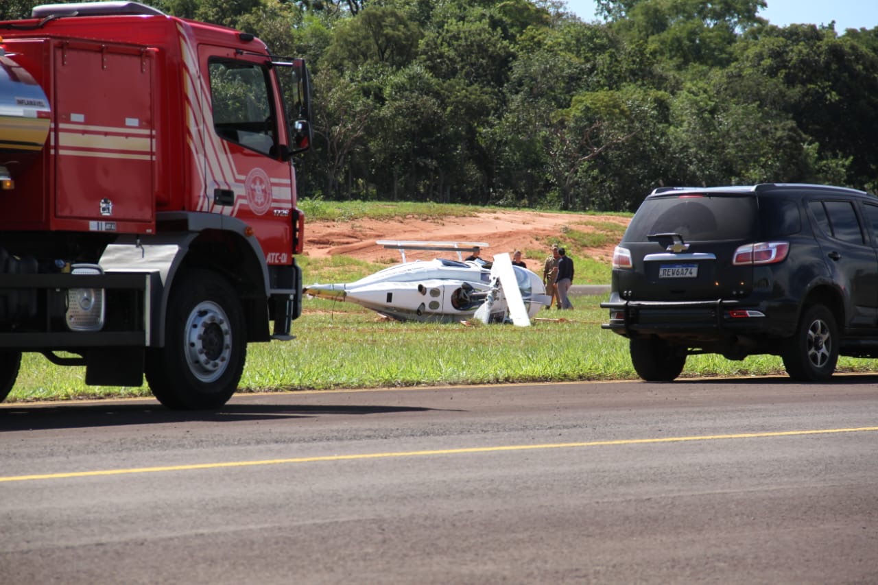 Helicóptero que caiu era usado pela PM e servidores tiveram ferimentos leves 