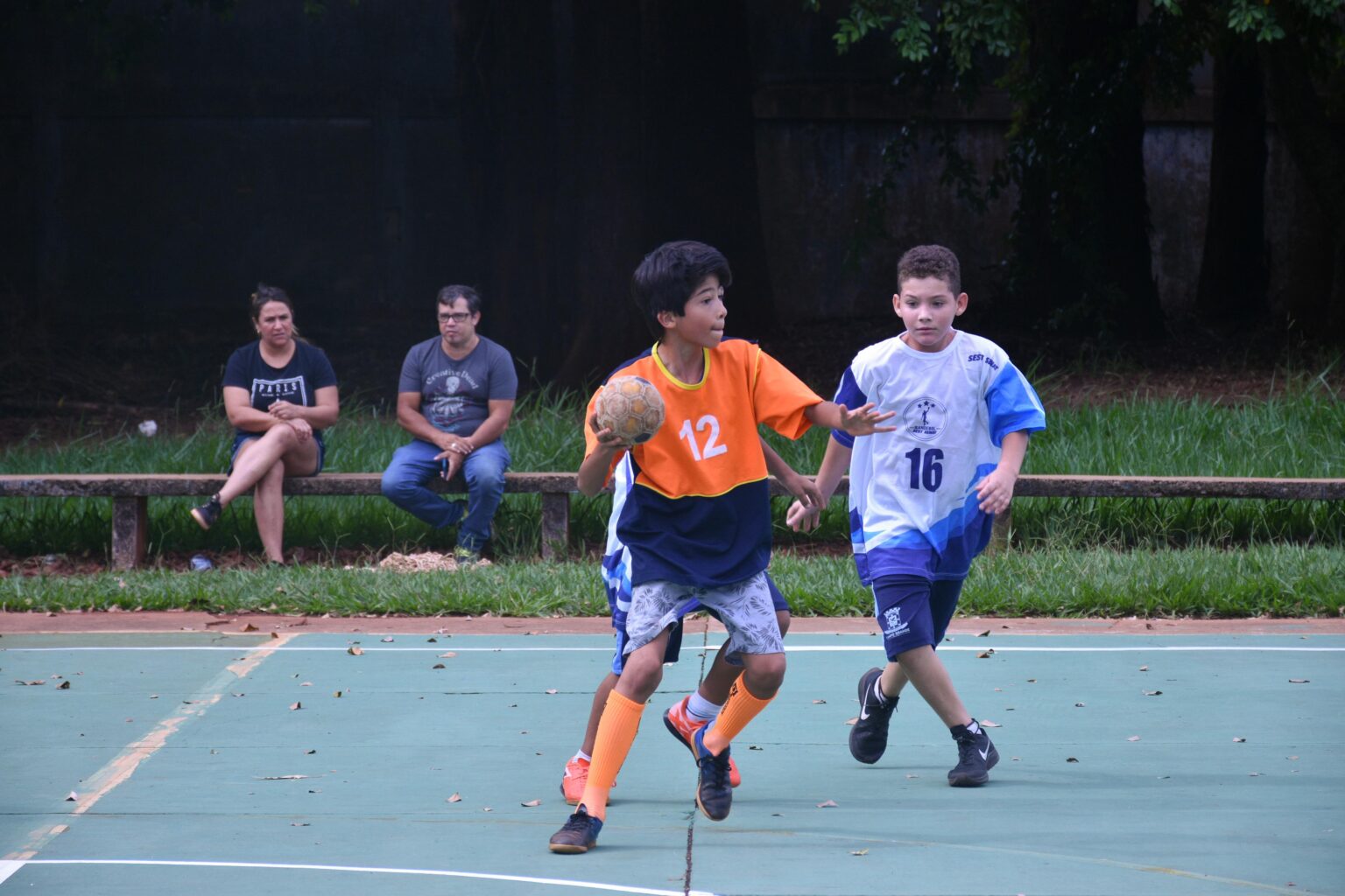 Festival de mini-hendebol da REME conta com 18 escolas participantes
