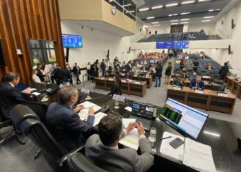 Lei: Ligações de robôs em ações de telemarketing estão proibidas em MS
