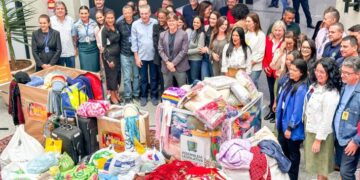 Servidores entregam roupas, cobertores e solidariedade em reta final da campanha