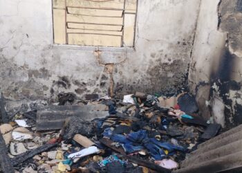 Vídeo: família perde tudo em incêndio em casa alugada e precisa de ajuda até para compra de roupas 