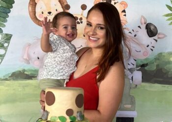 De mãe pra mãe: Empreendedoras de confeitaria nascem da vontade das mães de estarem perto dos pequenos e ajudarem na renda da casa 