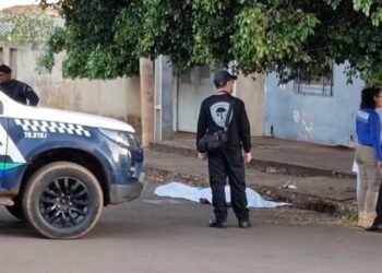 Homem m0rr3 com facada no peito na Vila Progresso 