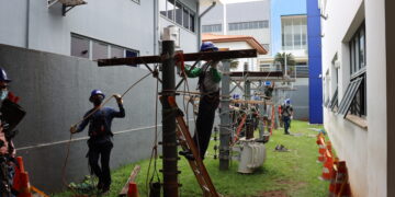 Senai e Energisa abrem 100 vagas para curso de eletricista com turma exclusiva para mulheres