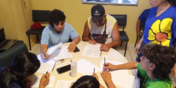 A campanha combina incentivo ao consumo de produtos locais com solidariedade, arrecadação de leite em rede de supermercados do MS