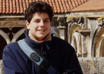 Papa reconhece milagres atribuídos ao Beato Carlo Acutis