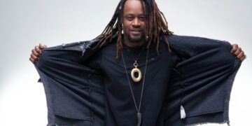 Toni Garrido é a atração do MS Ao Vivo deste domingo e show será ponto de coleta para o RS