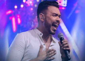  “Ex que se preze” é o novo single de Max Henrique 