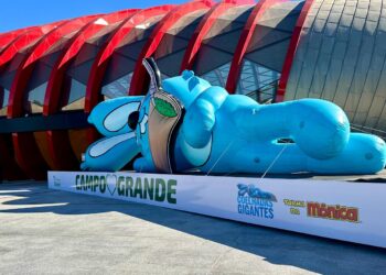 Sansão gigante da Turma da Mônica “visita” Bioparque Pantanal