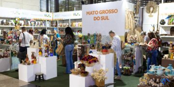 Artesãos sul-mato-grossenses vendem mais de R$ 120 mil em peças no 17º Salão do Artesanato, em Brasília