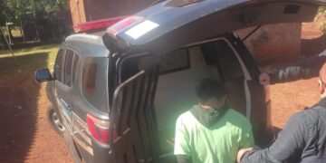 Homem que esfaqueou esposa após discussão é preso