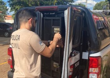 Adolescente acusado de furtar bebes recebe ordem de internação