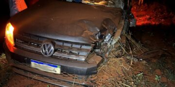 Acidente fatal na BR-376 foi registrado como homicídio culposo e arma de fogo foi encontrada no veículo