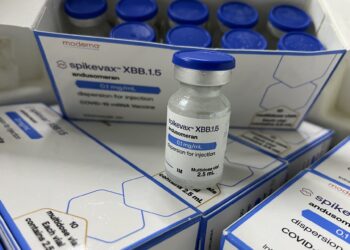 Governo recebe mais de 30 mil doses de vacina contra a Covid-19