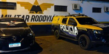 Polícia recupera veículo com registro de furto/roubo em distrito
