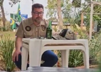 Deputado diz que “corta as bolas” mas não vota no PSDB e lembra Kid Bengala; assista essa pérola 