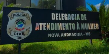 Valentão é preso por agredir e quebrar pertences de ex-namorada