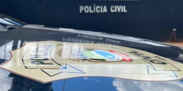 Com ciúmes do namorado, mulher parte para cima de ex-mulher com chutes e socos em Jardim